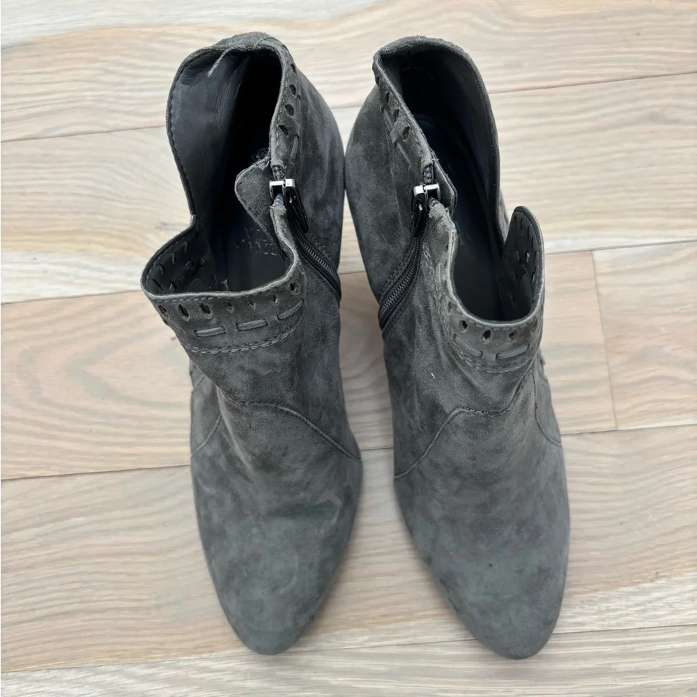 Vince Camuto Charcoal Suede Cutout Ankle Booties - Size 11